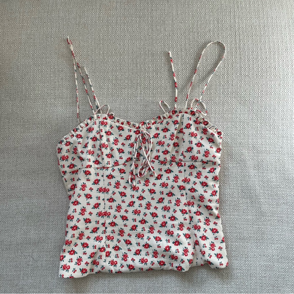 NWOT rose print Zara top